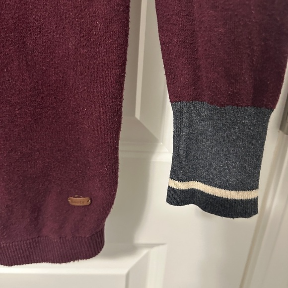 RootsPullover Crew Long Sweater Purple Burgundy Size XS Womens Cabin Relaxed - Picture 2 of 7